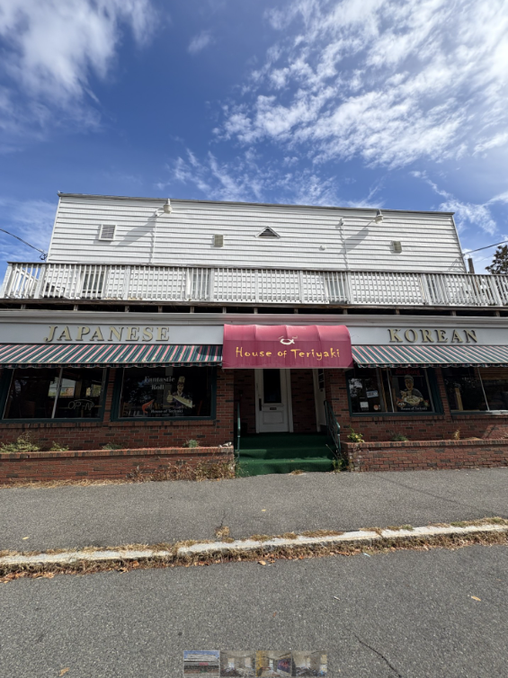 1177 North Pleasant Street - 3