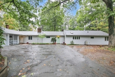 20 Hills Road